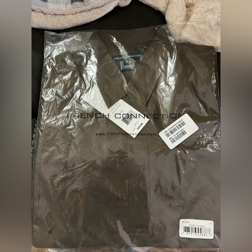 French Connection brown shirt #FrenchConnection
Size Medium
Brand new